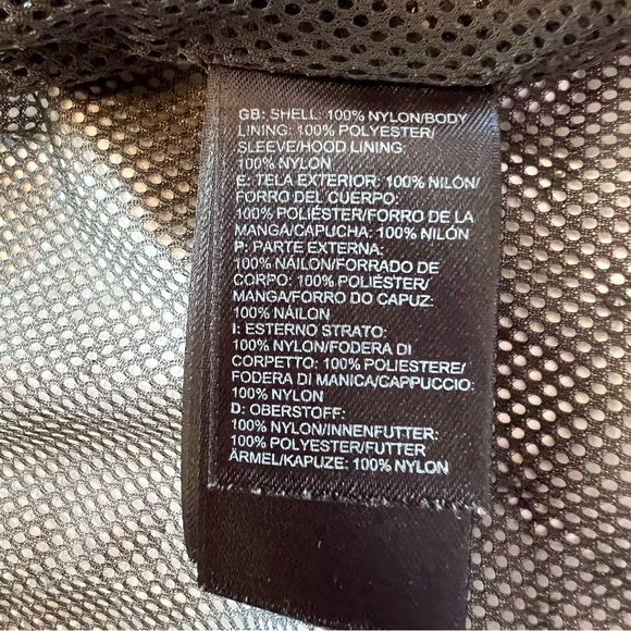 AUTHENTIC The North Face HyVent Waterproof Shell Jacket Size Medium GUC - Picture 10 of 12